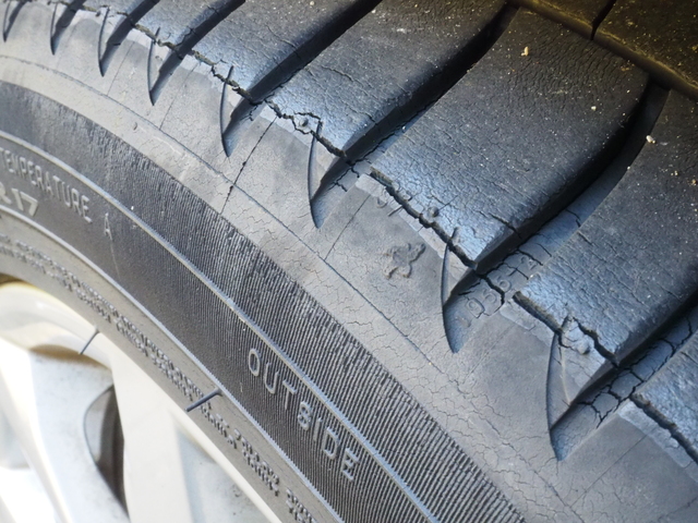 クラウンの交換時期はどのようにしてわかりますか?